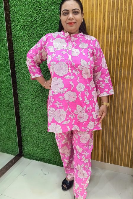 🌸 Elegant Pure Cotton Pink-White Short Cord Set